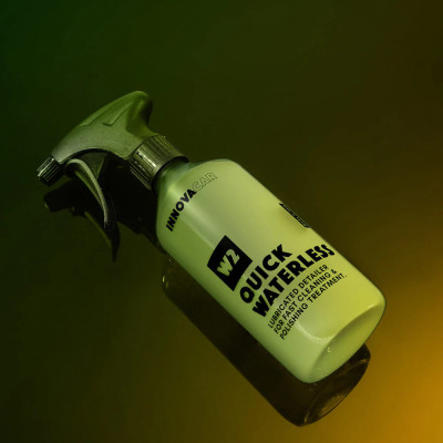 W2 QUICK WATERLESS Solutie curatare, decontaminare calcar cu efect lucios INNOVACAR 500 ml